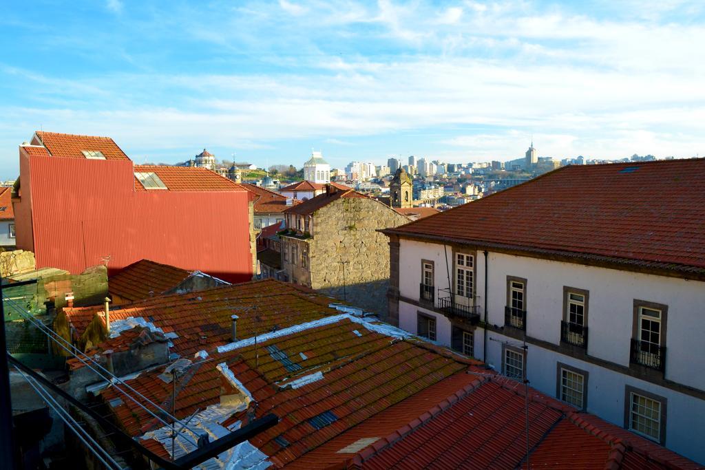 Blue Door 105 Belmonte St. Central Apartamento